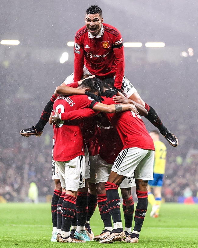 可伸缩屋顶 可伸缩屋顶